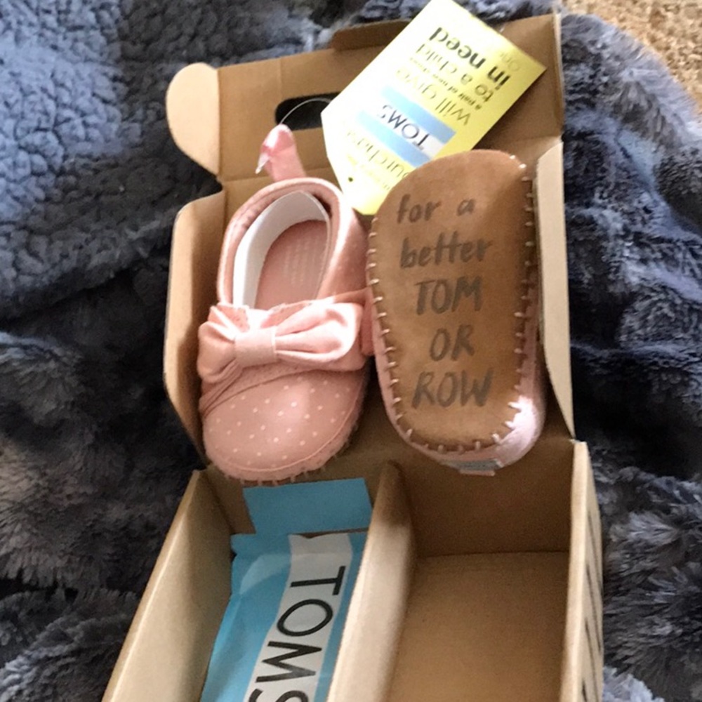 Toms size 4 infant New in Box